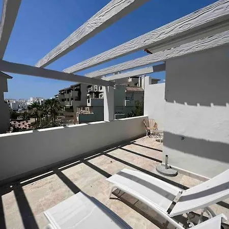 Modern Townhouse/3bdrms/7m Banus