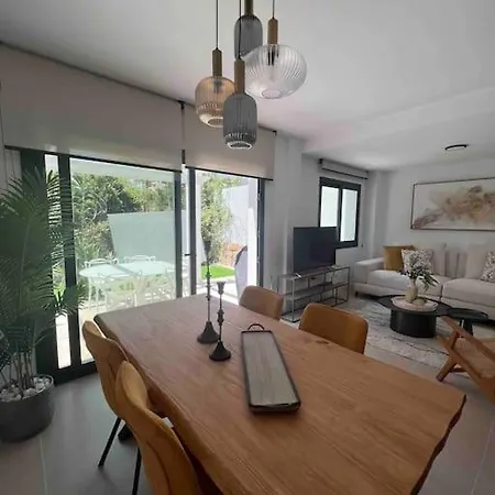 Modern Townhouse/3bdrms/7m Banus * Estepona
